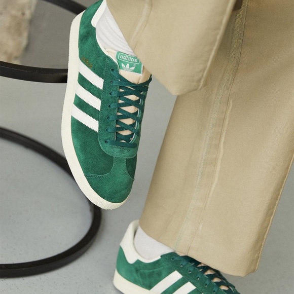 ADIDAS GAZELLE - DARK GREEN AND WHITE - Picture 3 of 7